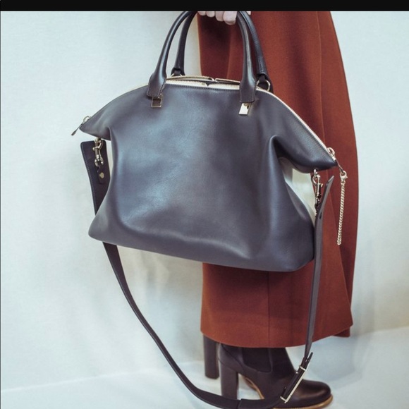 chloe bailey bag